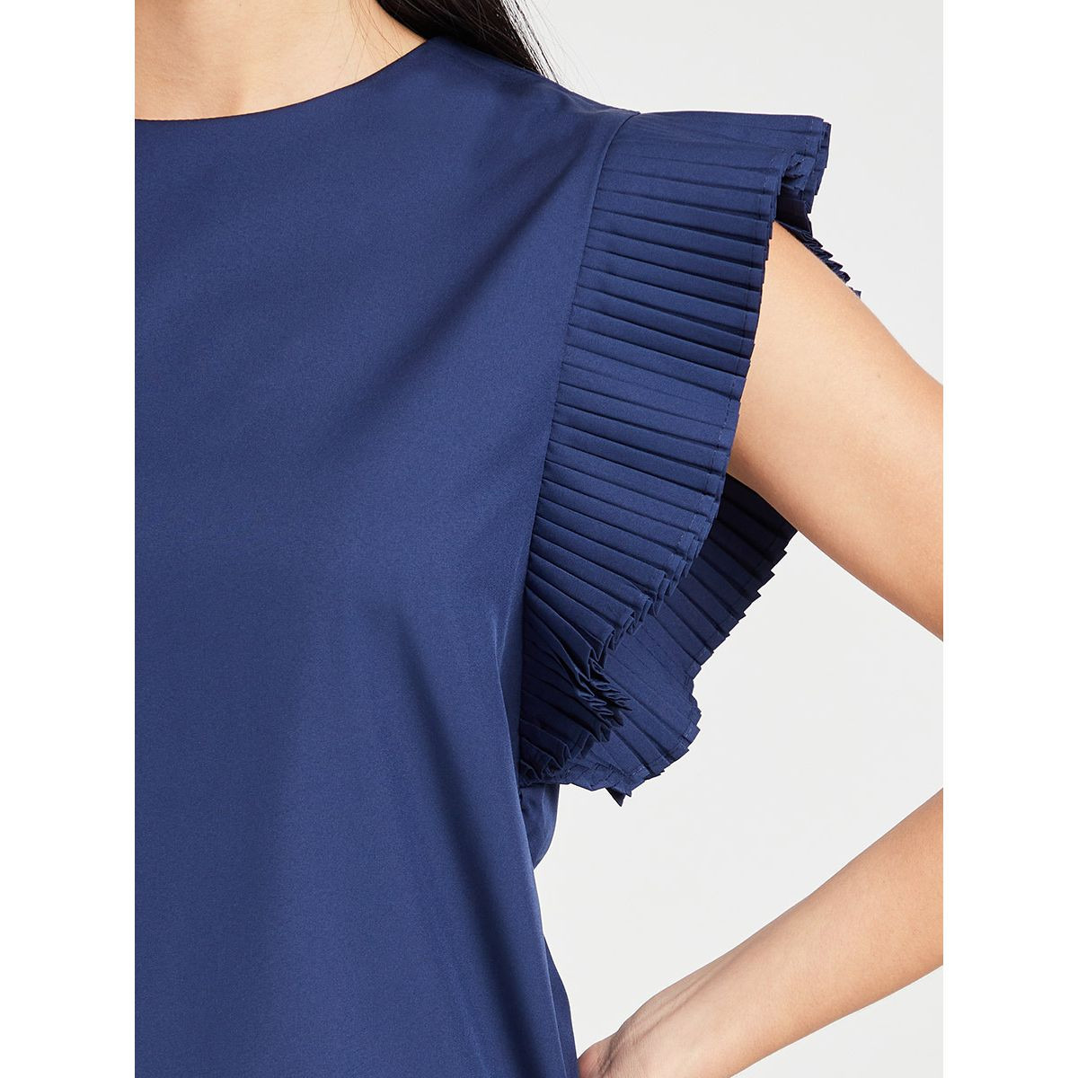Styli Pleated Sleeves Round Neck Top-women-clothing-shirtsandblouses-blouses-image-5