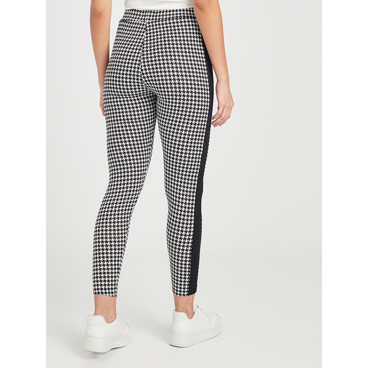 ليقنز مزين بخط جانبي من ستايلي-women-clothing-leggings-image-4