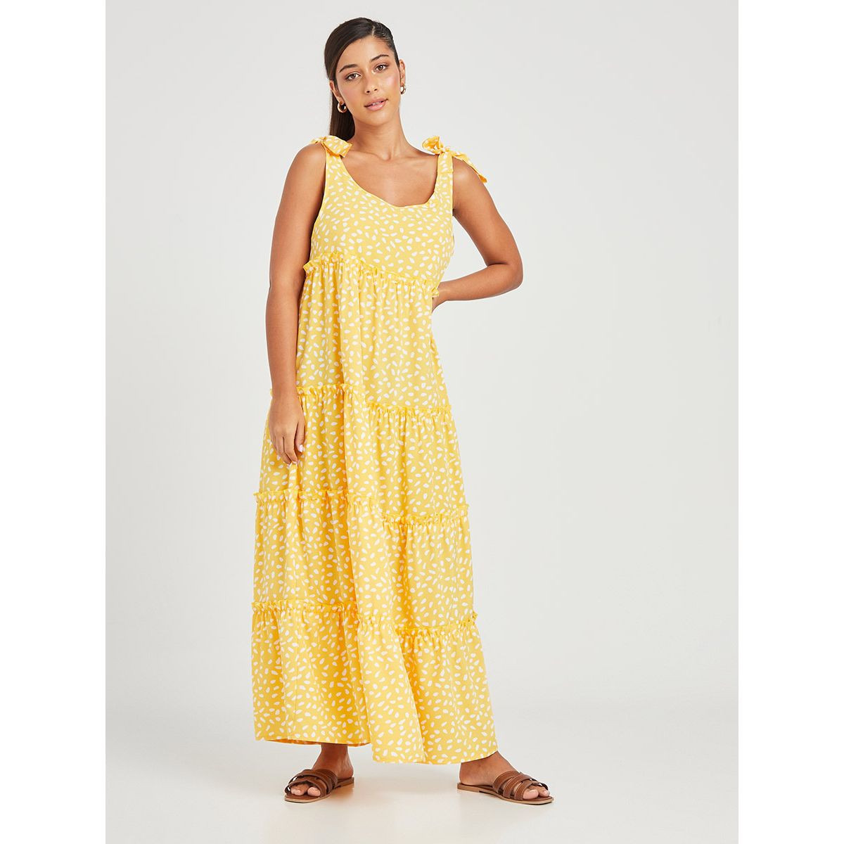 فستان ميدي مزين بطيات وكشكش من ستايلي-women-clothing-dresses-image-1