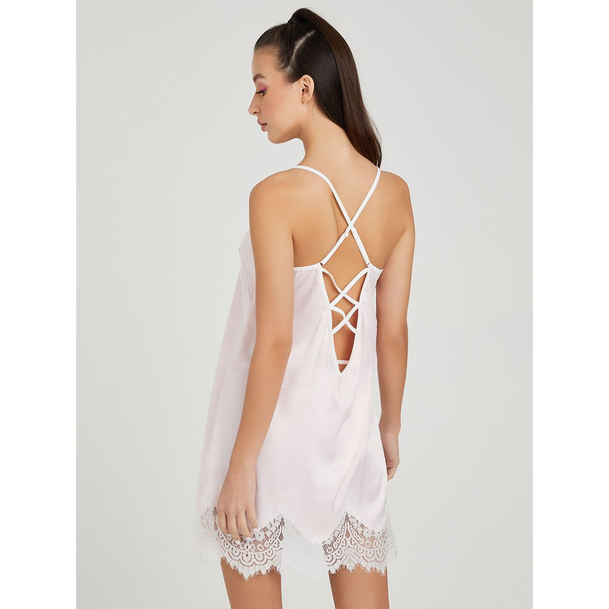 فستان مزين بدانتيل مع سروال داخلي ثونغ من ستايلي-women-clothing-lingerie-babydollsandbodysuits-image-4