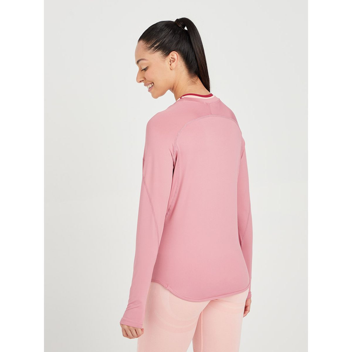 بلوزة رياضية باكمام طويلة من ستايلي-sports-women-clothing-tshirtsandvests-image-4