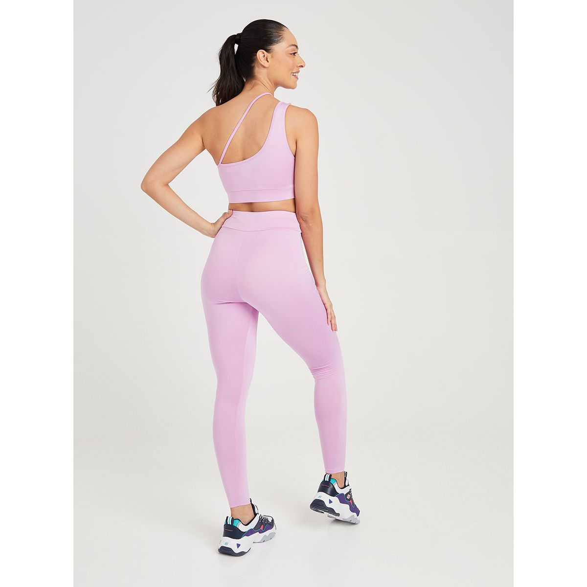 طقم من ( صدرية رياضية + ليقنز رياضي ) من ستايلي-sports-women-clothing-trackpantsandtracksuits-image-6