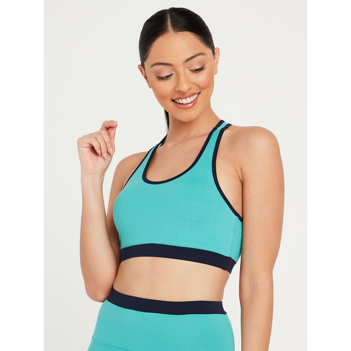 طقم رياضي ( صدرية + ليقنز ) من ستايلي-sports-women-clothing-trackpantsandtracksuits-image-2