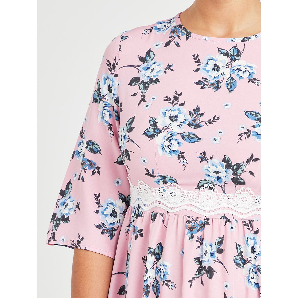 Styli 3/4 Sleeves Floral Print Lace Insert A-Line Maxi Dress-women-clothing-dresses-image-3