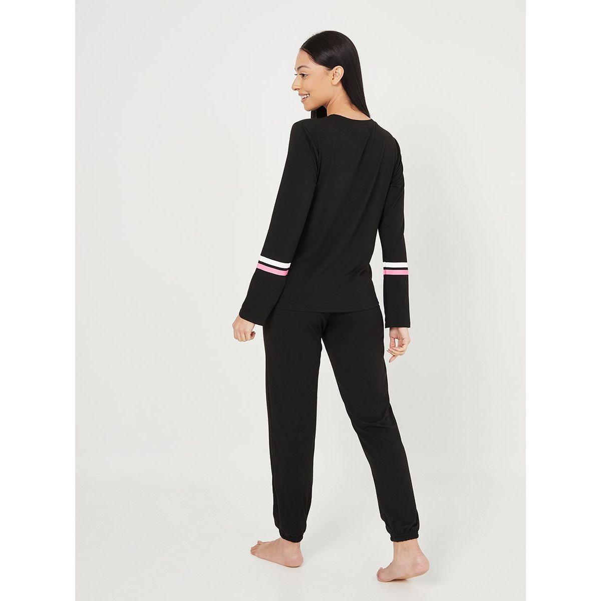 Styli Long Sleeves New York Striped Sleeve T-shirt and Solid Cuffed Pyjama Set-women-clothing-nightwear-pyjamas-longsets-image-4