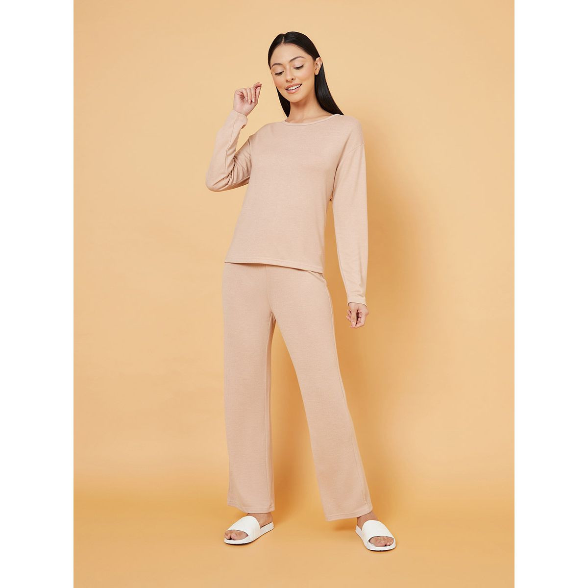 طقم من ( بلوزة + بنطال ) من ستايلي-women-clothing-tshirts-image-1