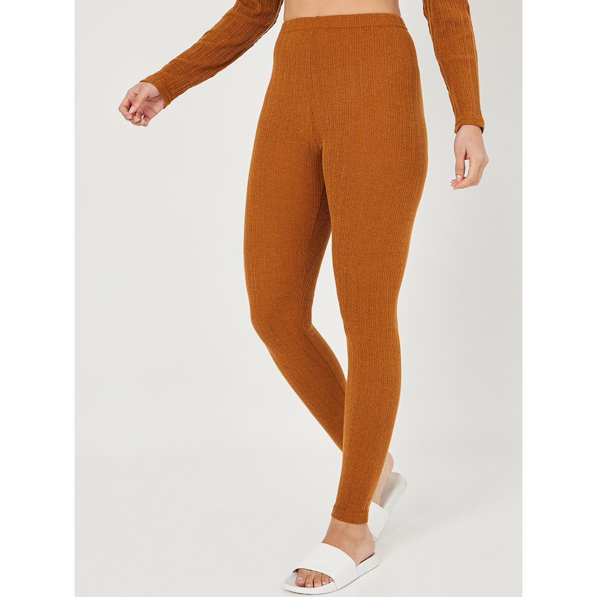 طقم من ( هودي + ليقنز ) من ستايلي-women-clothing-nightwear-pyjamas-longsets-image-5