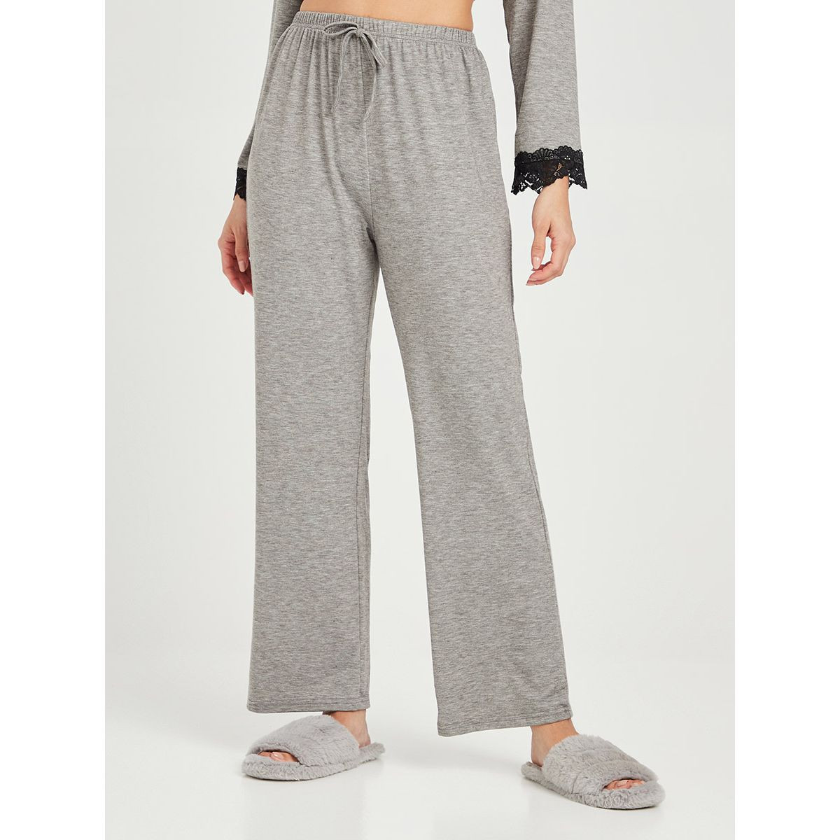 طقم من ( تيشيرت + بنطال ) من ستايلي-women-clothing-nightwear-pyjamas-longsets-image-5