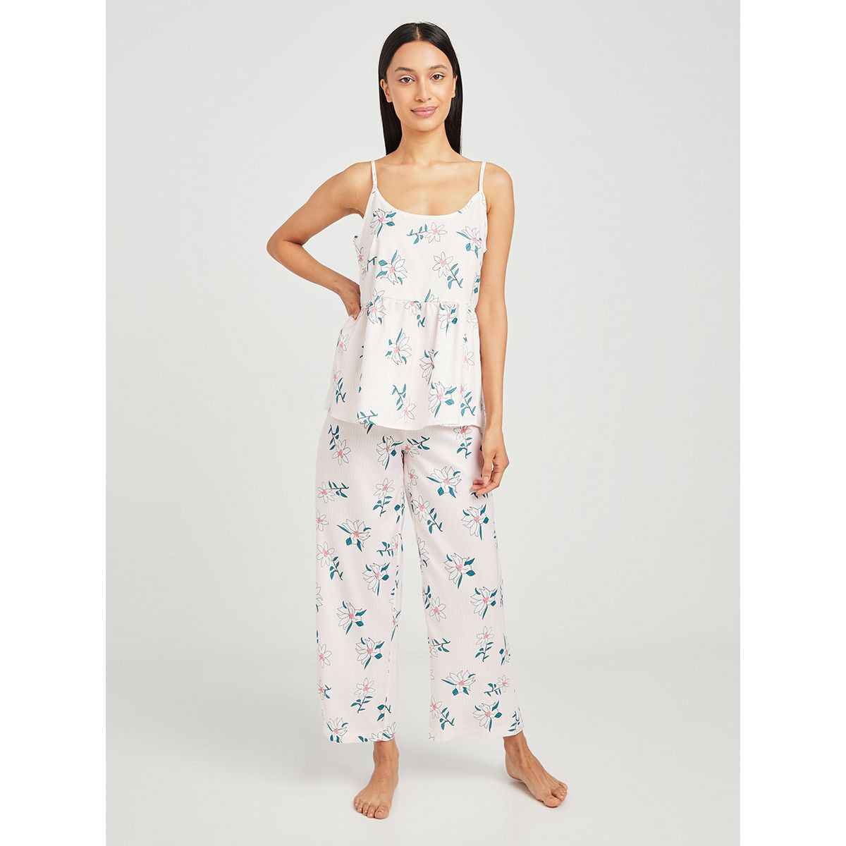 طقم من 3 ( بلوزة + بنطال + روب ) من ستايلي-women-clothing-nightwear-pyjamas-longsets-image-4