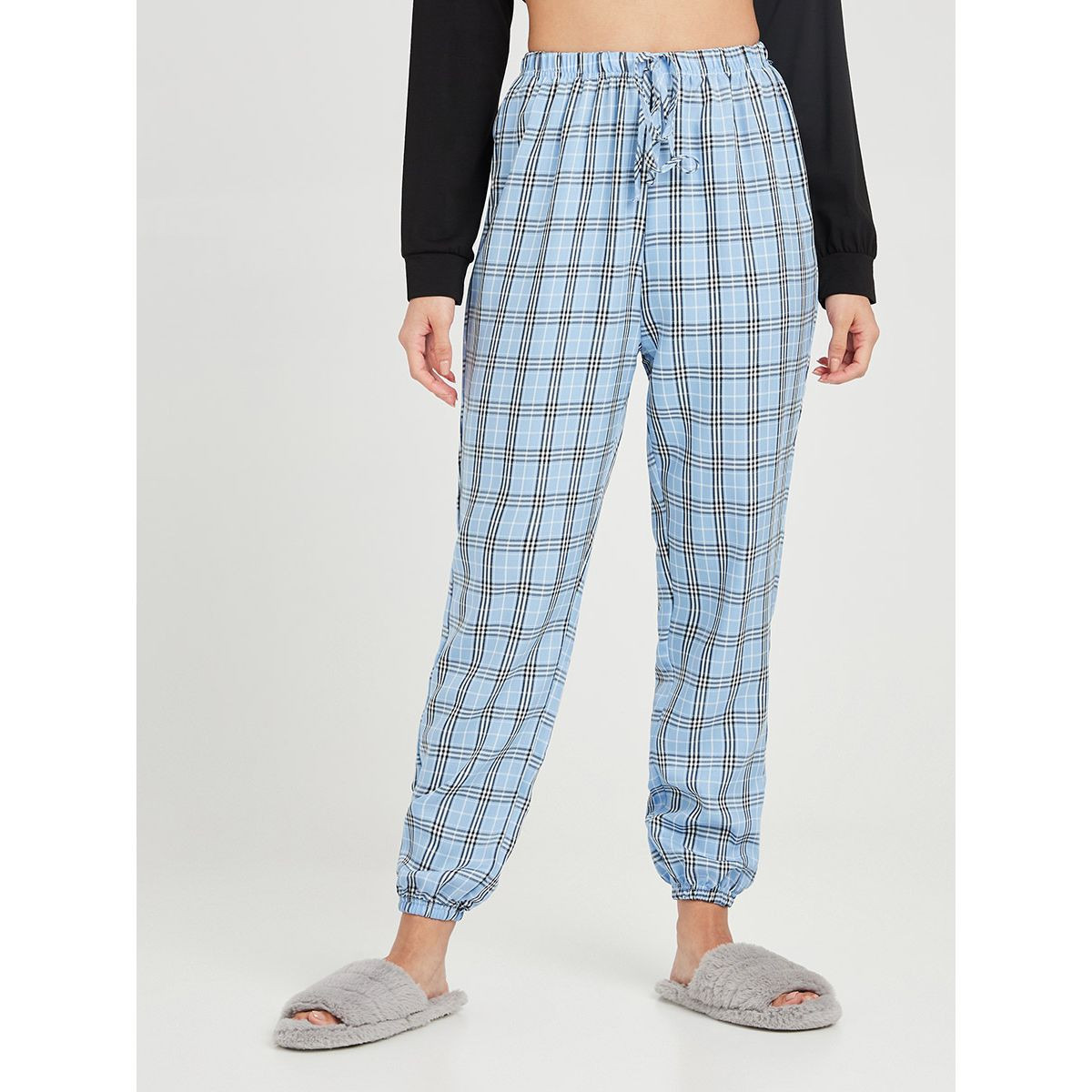 طقم بيجاما من ( تيشيرت + بنطال ) من ستايلي-women-clothing-nightwear-pyjamas-longsets-image-5