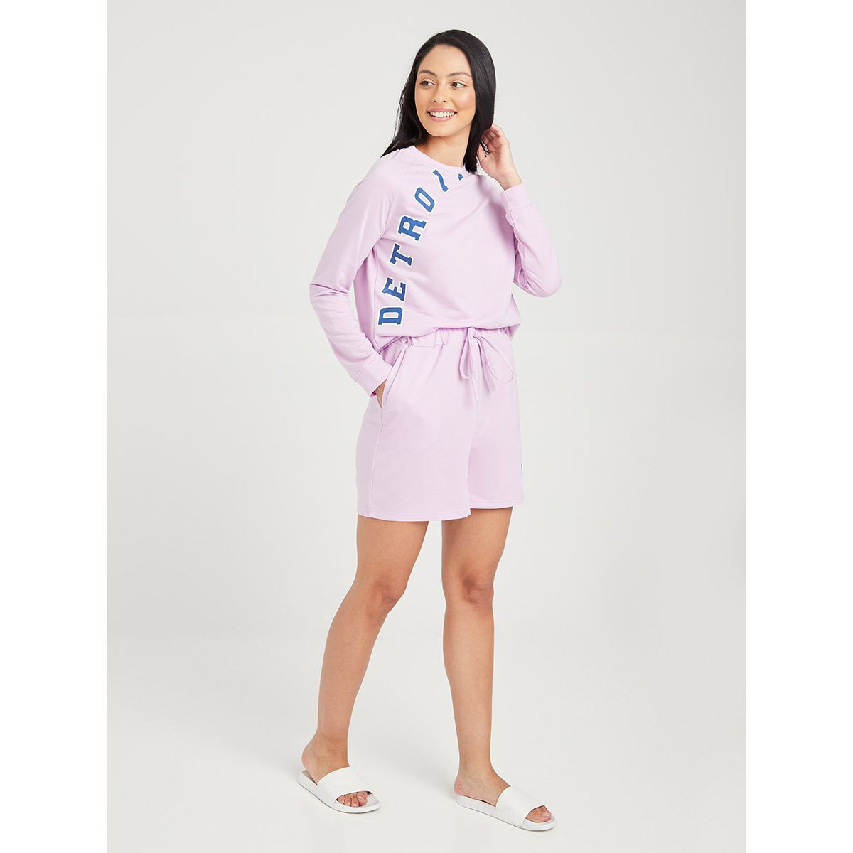 طقم من ( سويت شيرت + شورت ) من ستايلي-women-clothing-nightwear-pyjamas-longsets-image-2
