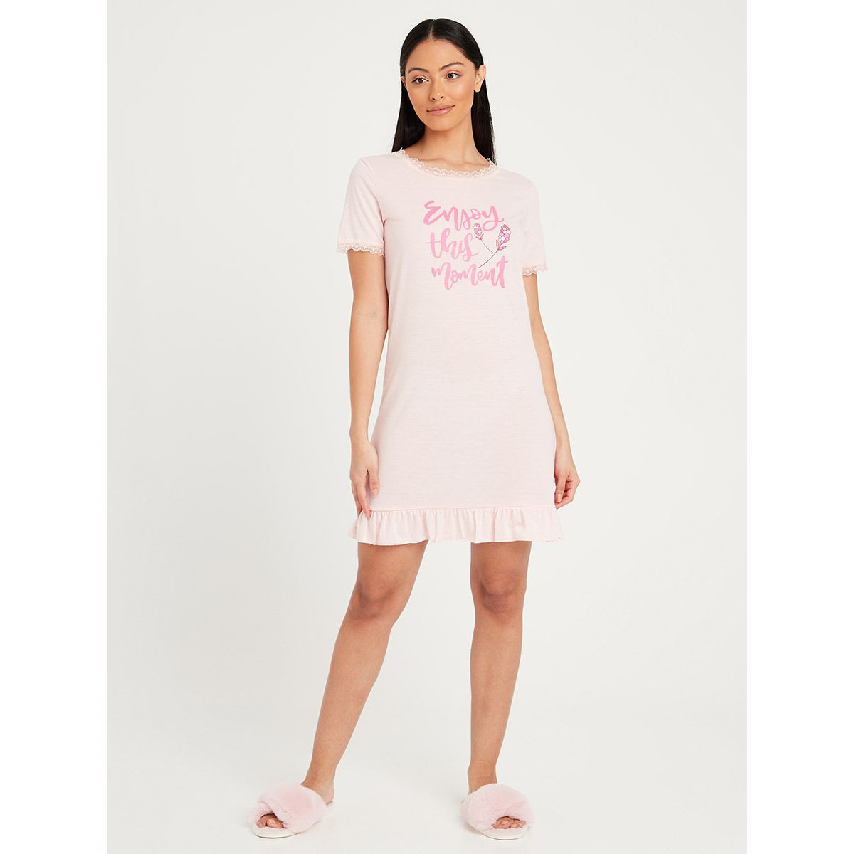فستان بحواف مزينة بكشكش من ستايلي-women-clothing-nightwear-nighties-image-2