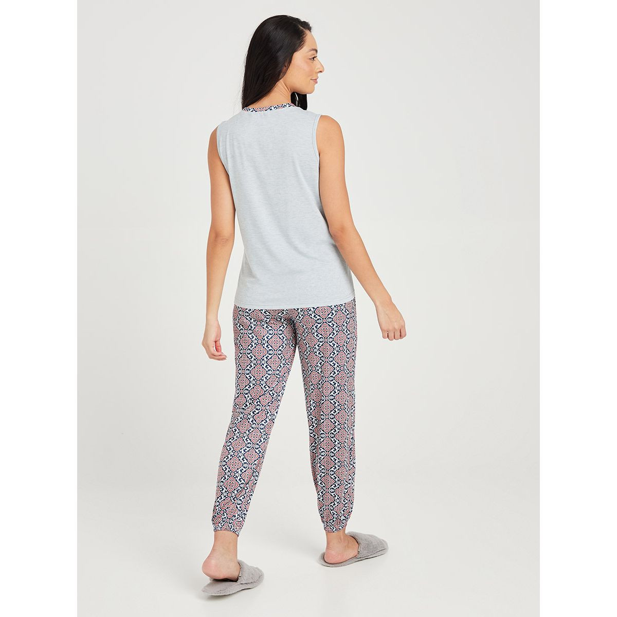 Styli Printed Placket Vest and Cuffed Pyjama Set-women-clothing-nightwear-pyjamas-longsets-image-4