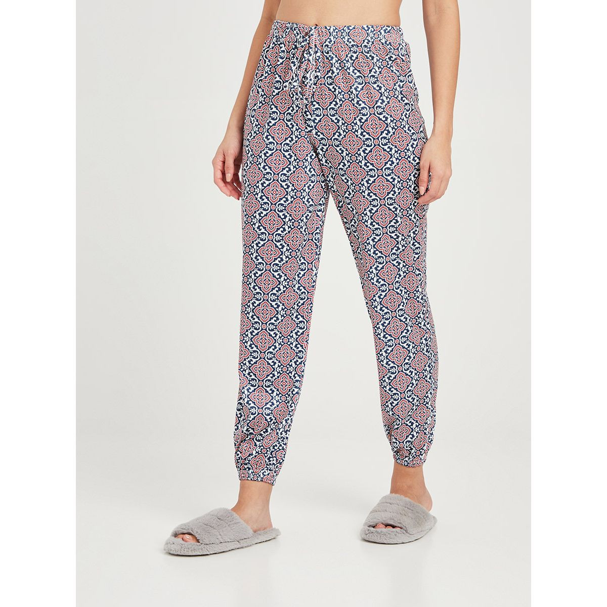 Styli Printed Placket Vest and Cuffed Pyjama Set-women-clothing-nightwear-pyjamas-longsets-image-5