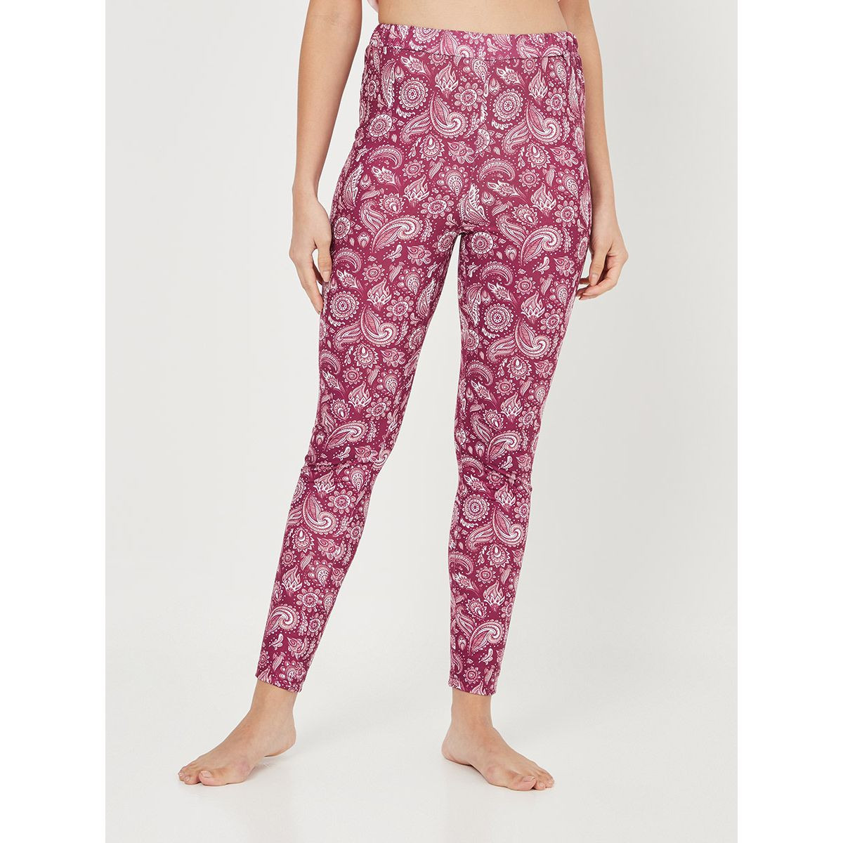 طقم بيجاما ( ليقنز + تيشيرت ) من ستايلي-women-clothing-nightwear-pyjamas-longsets-image-5