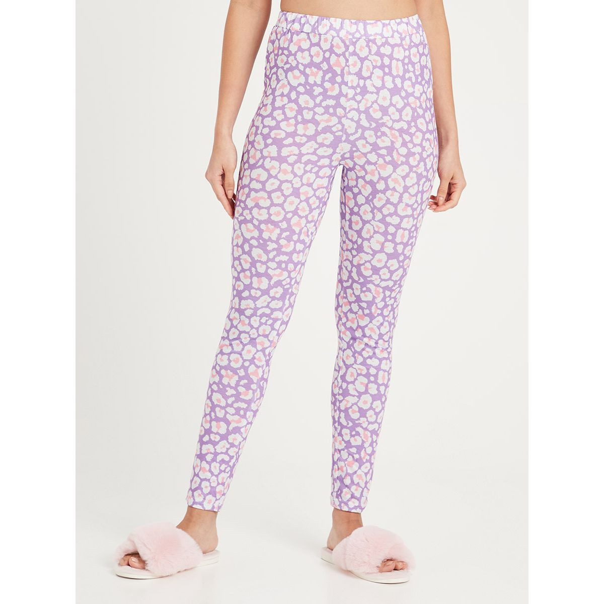 طقم بيجاما من ( ليقنز + تيشيرت ) من ستايلي-women-clothing-nightwear-pyjamas-longsets-image-4