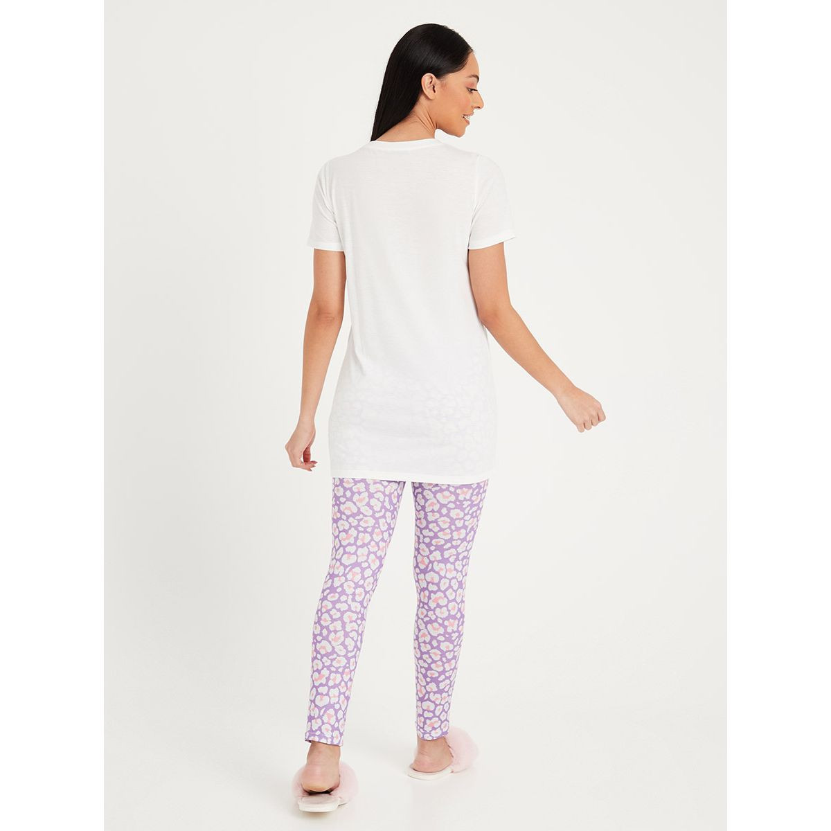 طقم بيجاما من ( ليقنز + تيشيرت ) من ستايلي-women-clothing-nightwear-pyjamas-longsets-image-5