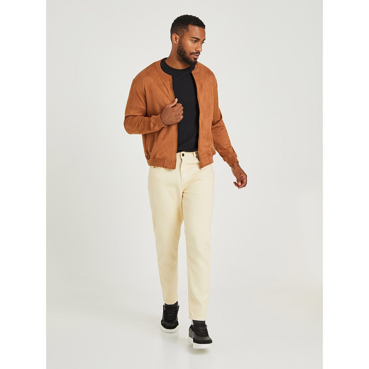 جاكيت بومبر بسحاب غلق وجيوب من ستايلي-men-clothing-jacketsandblazers-jackets-image-2