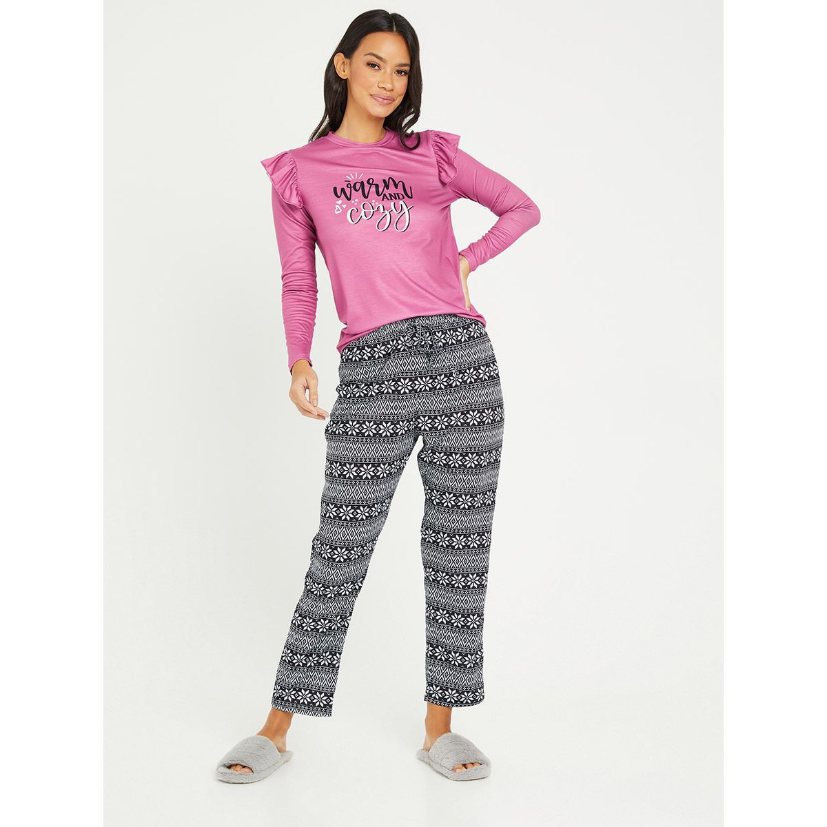 Styli Ruffle Shoulder Cozy Slogan Print Long Sleeves T-shirt and Fairisle Pyjama Set-women-clothing-nightwear-pyjamas-longsets-image-1