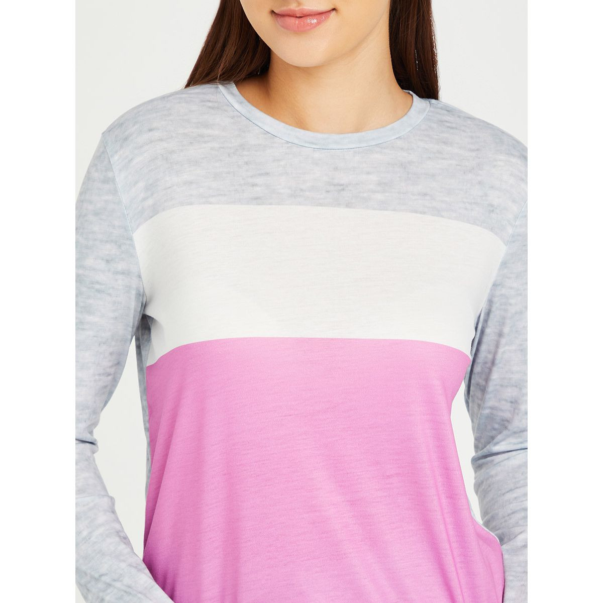 Styli Colorblock Long Sleeves T-shirt and 98 Placement Print Pyjama Set-women-clothing-nightwear-pyjamas-longsets-image-3