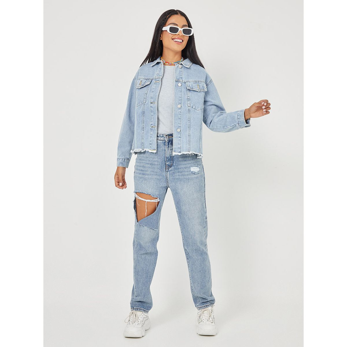 جاكيت دينيم قصير بحواف ممزقة من ستايلي-women-clothing-coatsandjackets-jackets-image-2