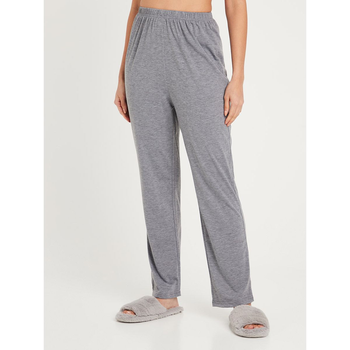 Styli Astradonut Graphic Print. T-shirt and Solid Pyjama Set-women-clothing-nightwear-pyjamas-longsets-image-4