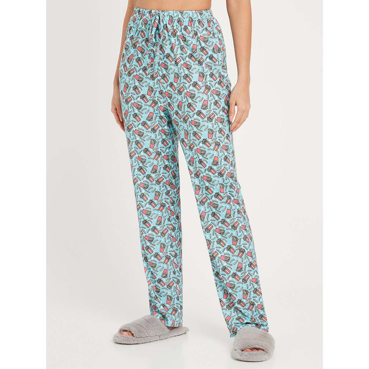 طقم بيجاما من ( تيشيرت + بنطال ) من ستايلي-women-clothing-nightwear-pyjamas-longsets-image-4