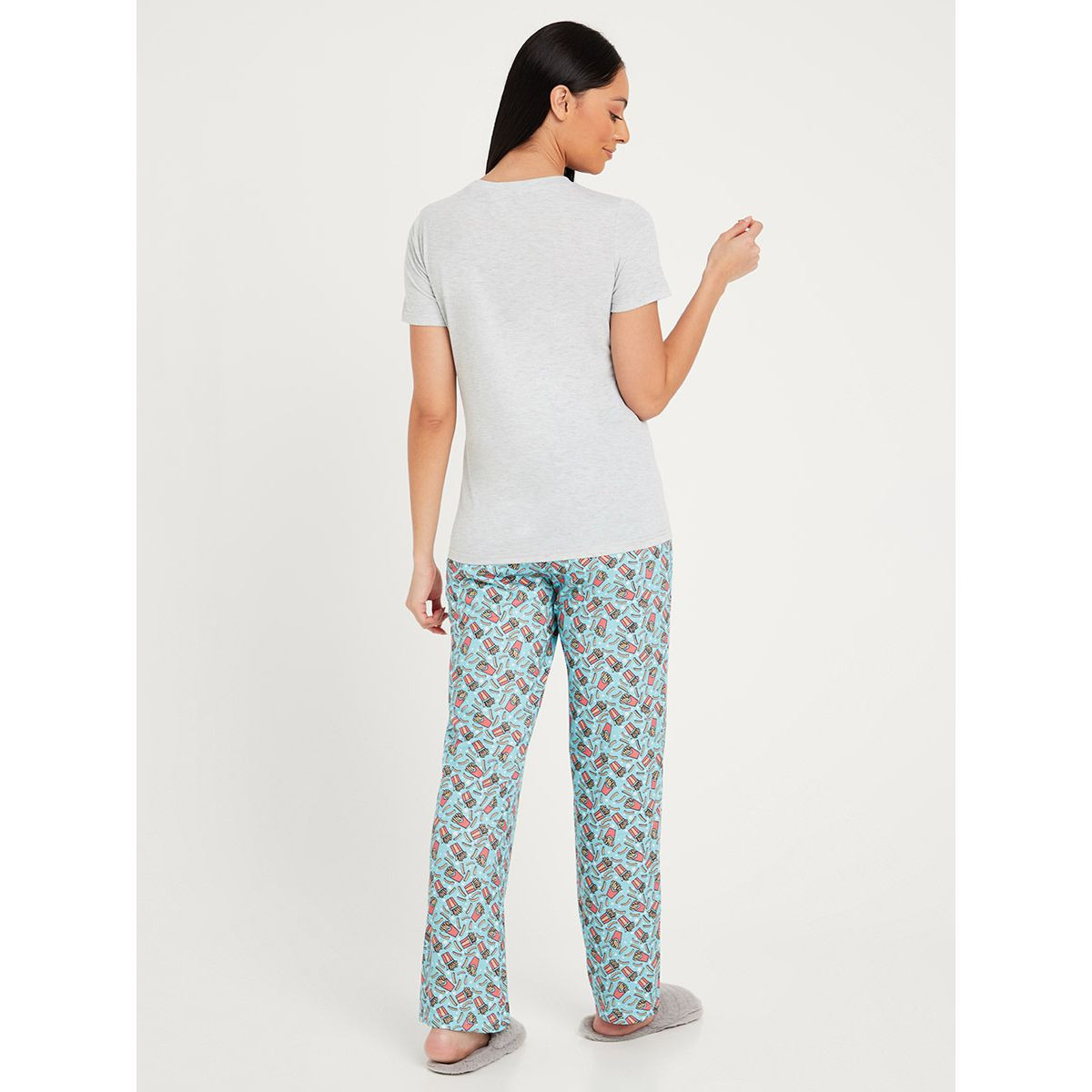طقم بيجاما من ( تيشيرت + بنطال ) من ستايلي-women-clothing-nightwear-pyjamas-longsets-image-5