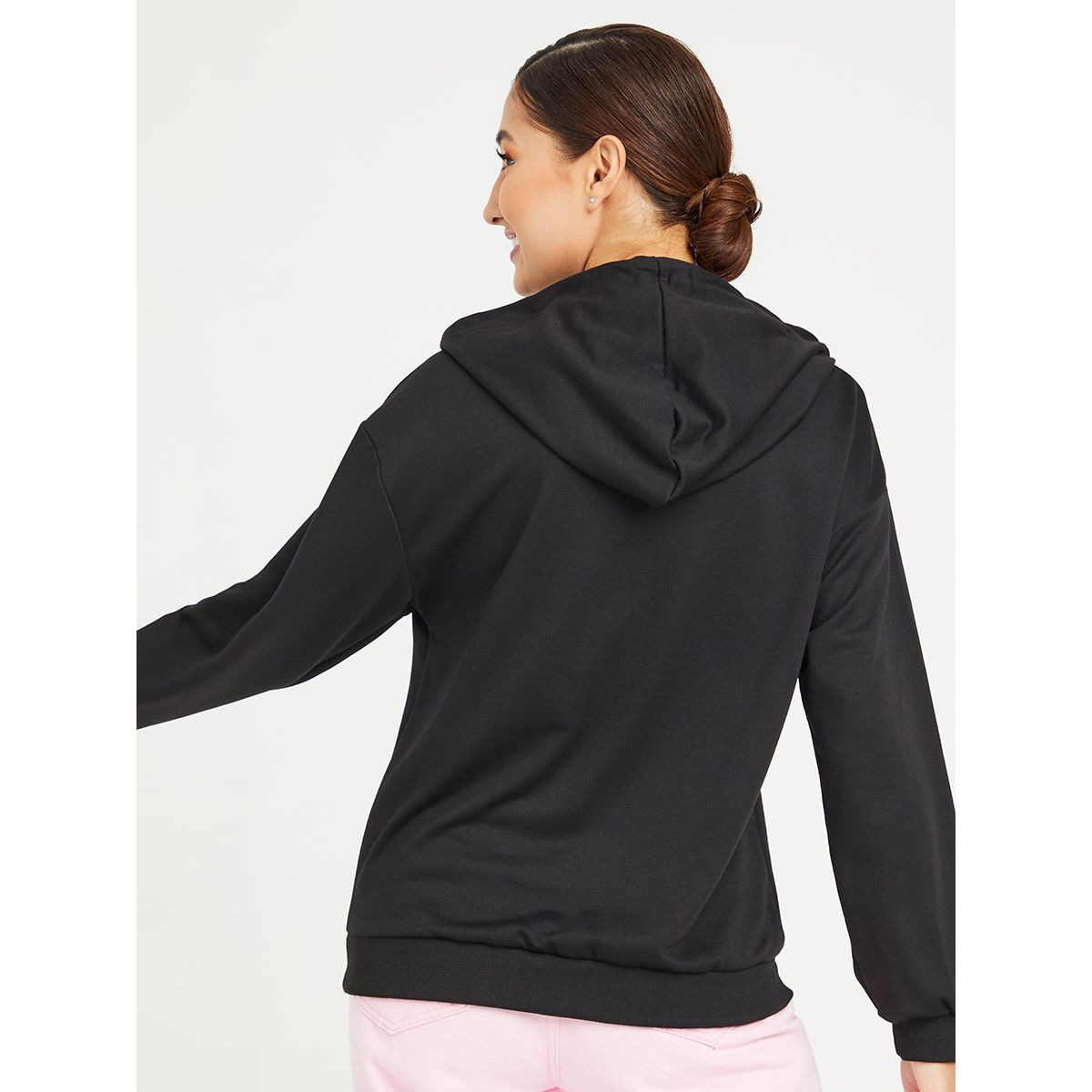 هودي بقصة مريحة من ستايلي-women-clothing-hoodiesandsweatshirts-hoodies-image-4