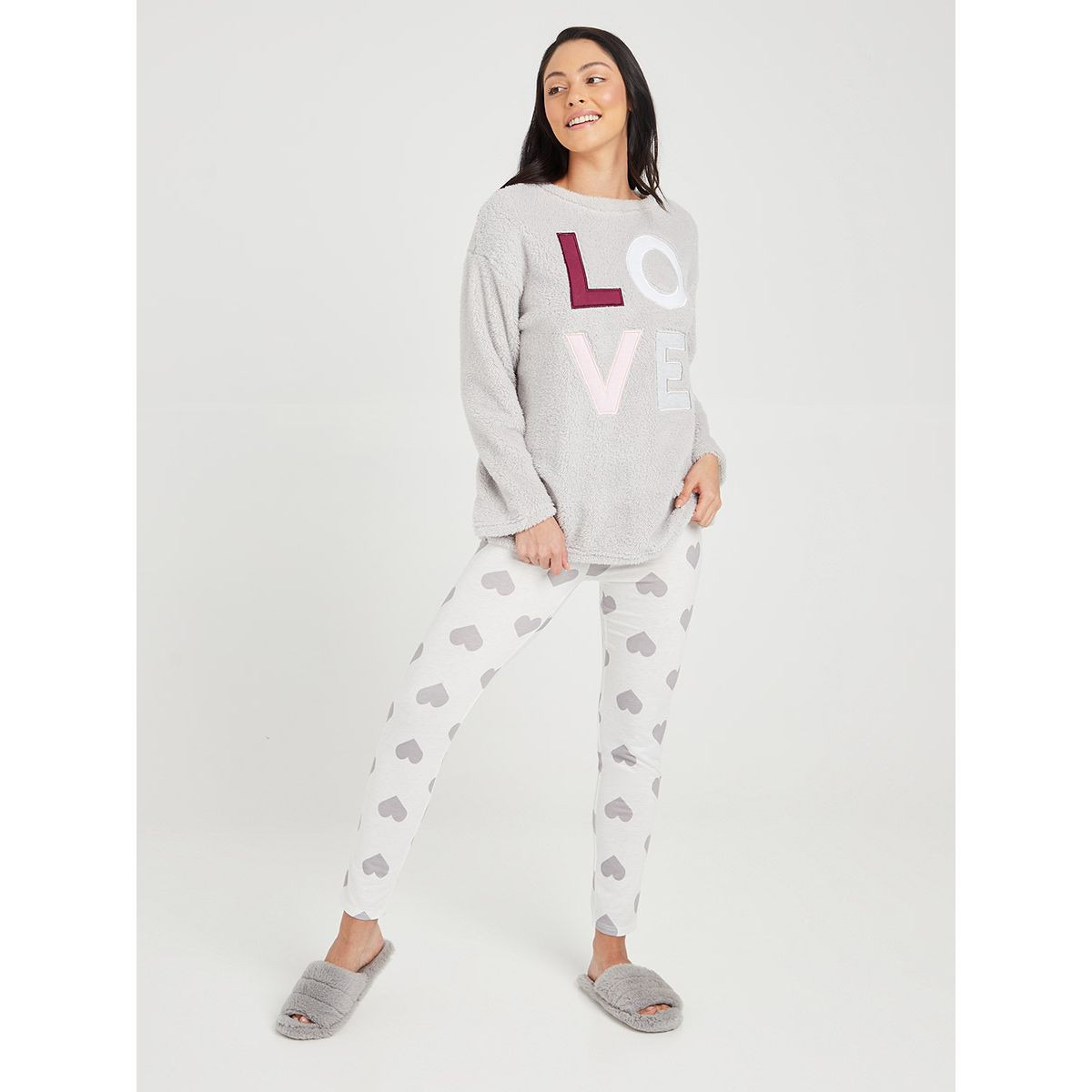 طقم من ( بلوزة باكمام طويلة + ليقنز ) من ستايلي-women-clothing-nightwear-pyjamas-longsets-image-1