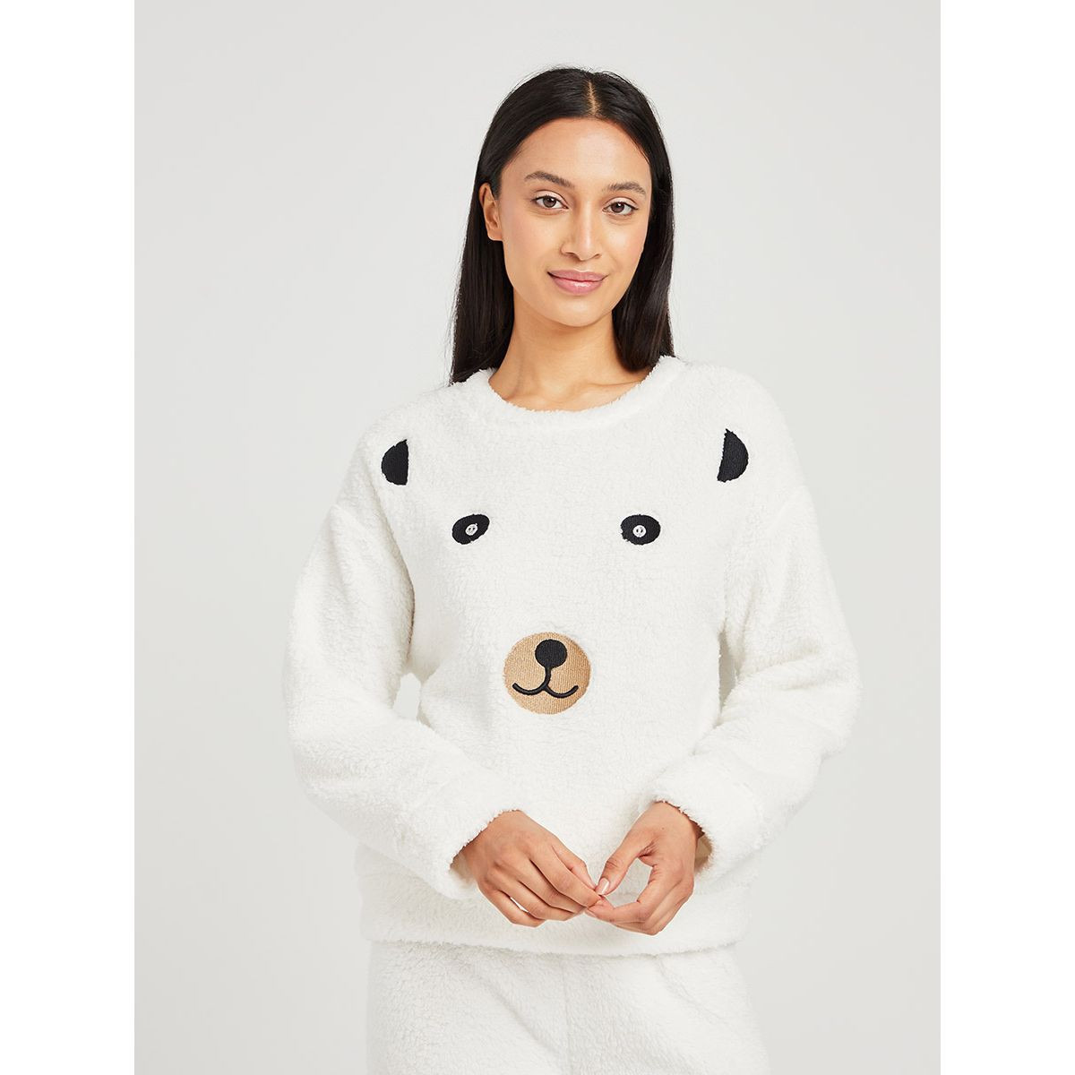 طقم بيجاما ( بلوزة + بنطال ) من ستايلي-women-clothing-nightwear-pyjamas-longsets-image-2