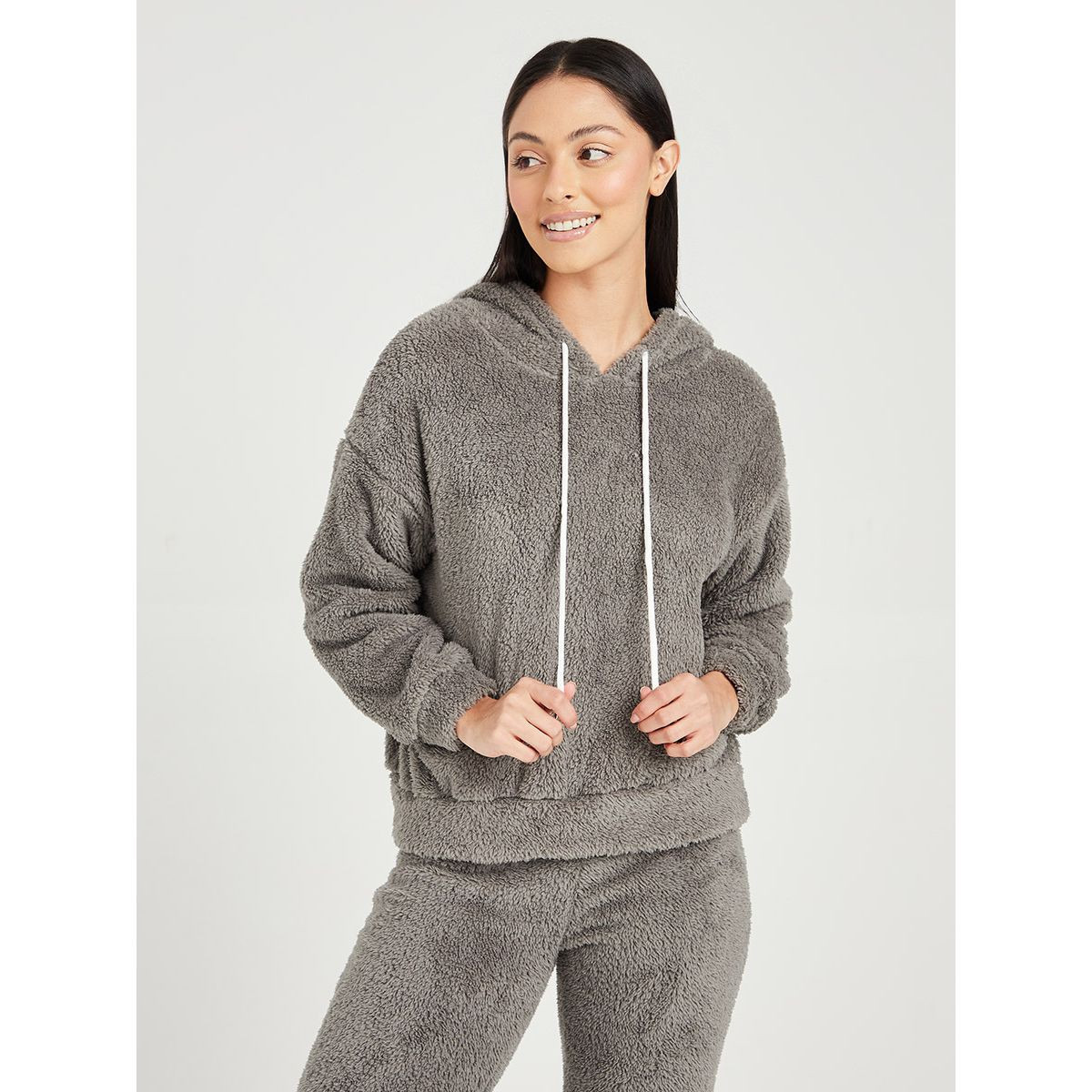 طقم بيجاما ( هودي + بنطال ) من ستايلي-women-clothing-nightwear-pyjamas-longsets-image-2