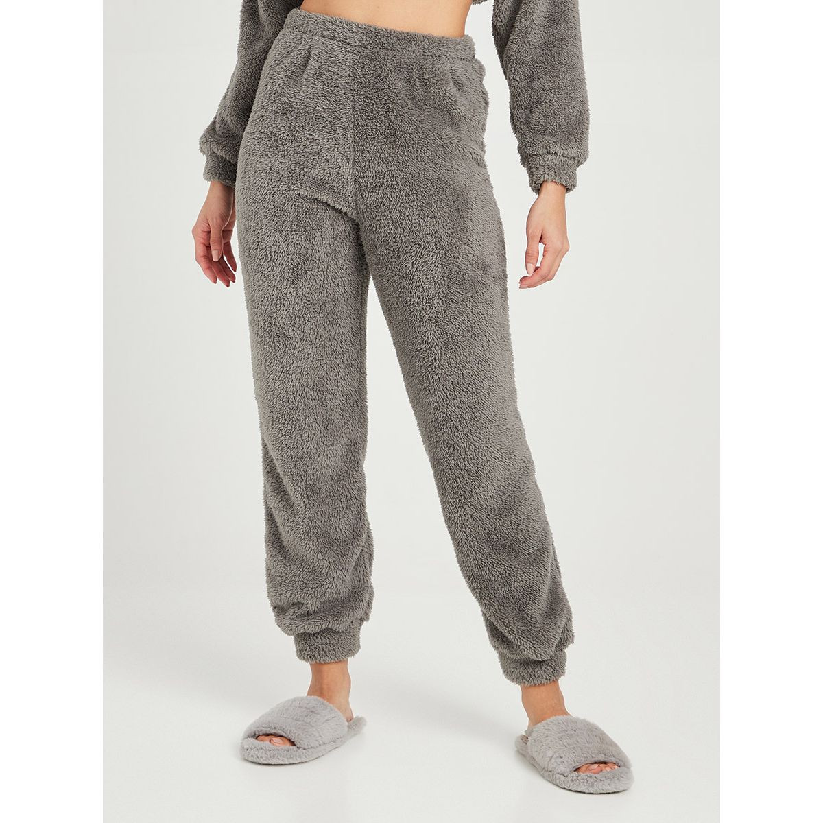 طقم بيجاما ( هودي + بنطال ) من ستايلي-women-clothing-nightwear-pyjamas-longsets-image-5