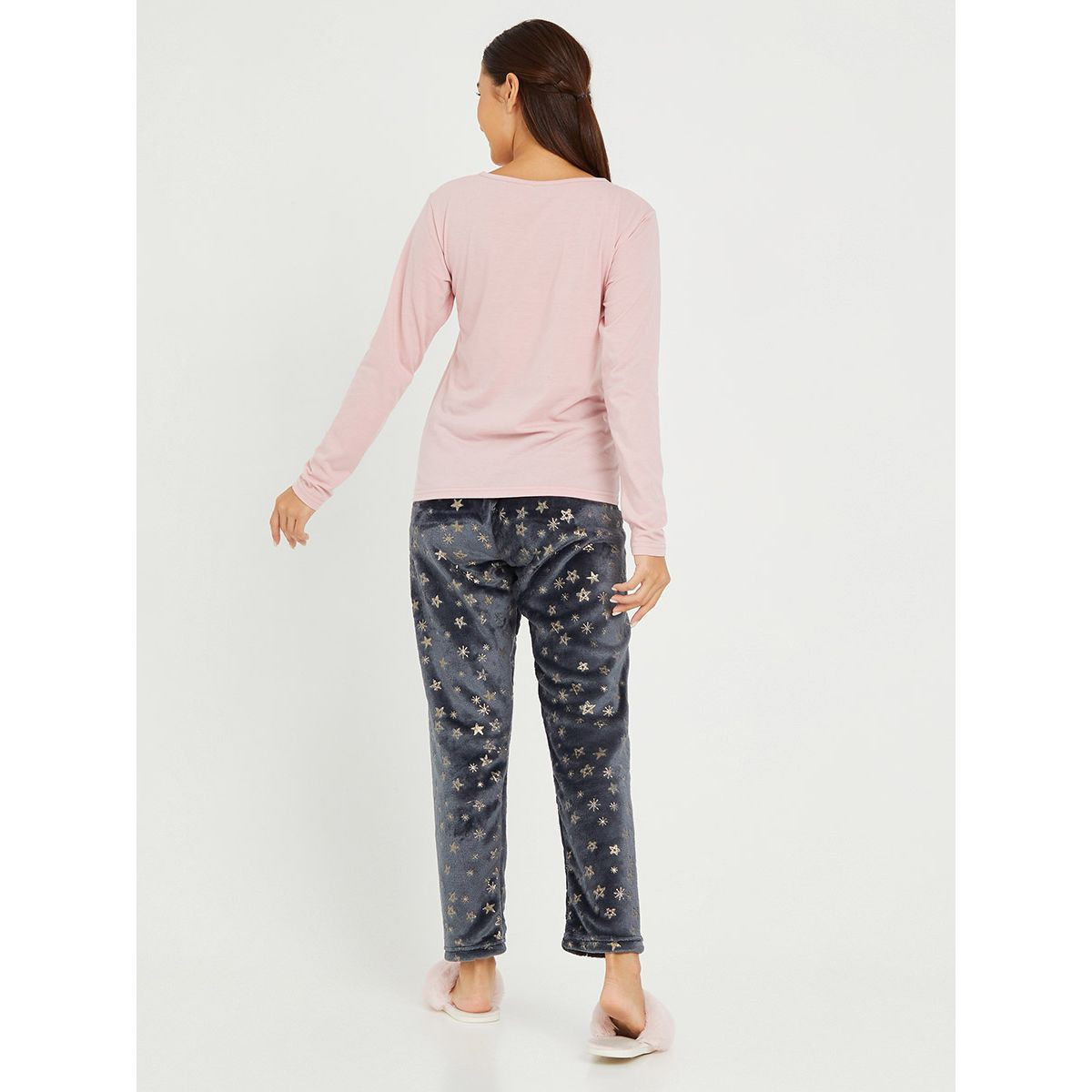 Styli Jersey Henley Neck T-shirt and Silver Star Fleece Print Pyjama Set-women-clothing-nightwear-pyjamas-longsets-image-4