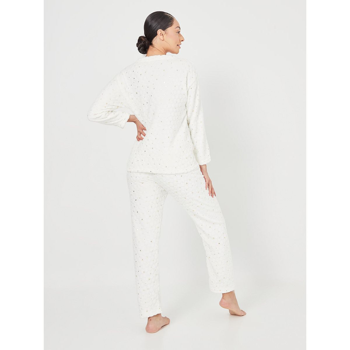 طقم بيجاما من ( بلوزة باكمام طويلة + بنطال ) من ستايلي-women-clothing-nightwear-pyjamas-longsets-image-5