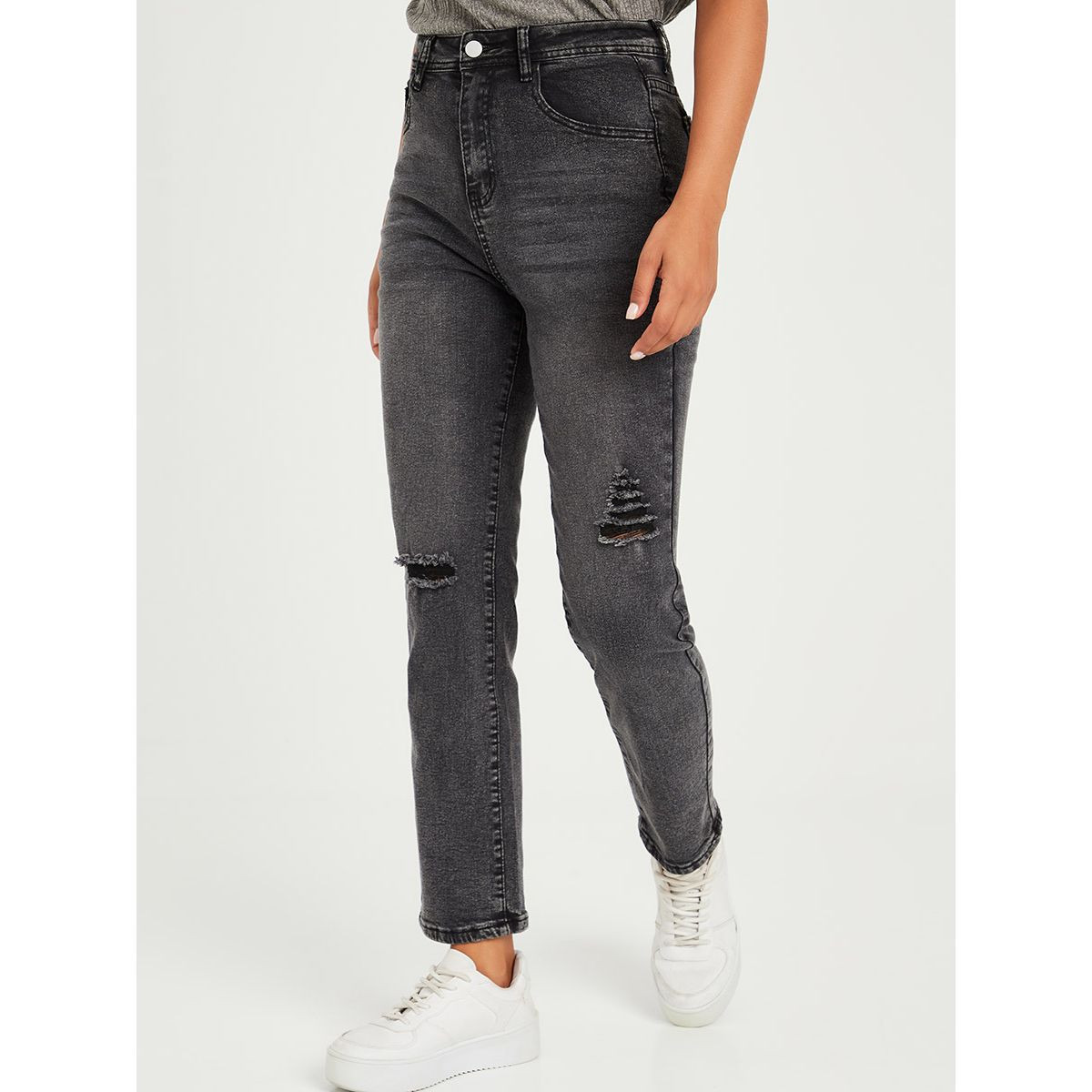 جينز بقصة سليم فت من ستايلي-women-clothing-bottoms-jeans-image-5