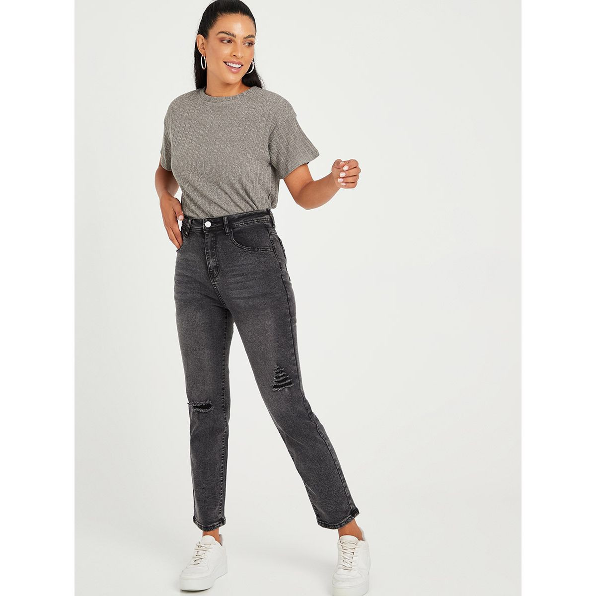جينز بقصة سليم فت من ستايلي-women-clothing-bottoms-jeans-image-6