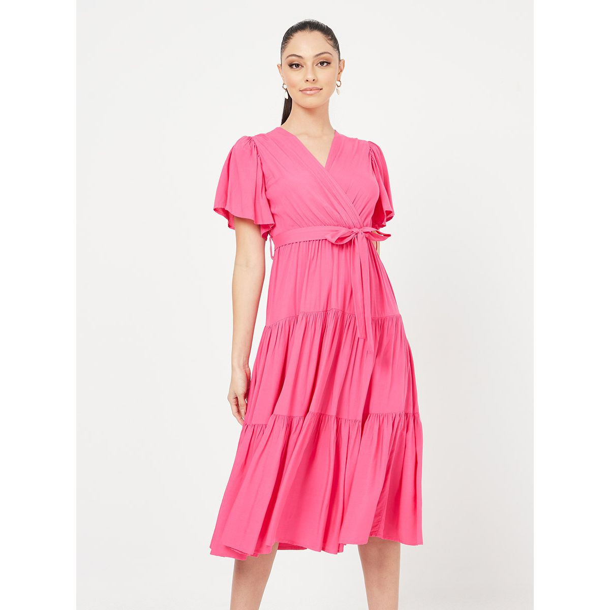Styli Short Sleeves V Neck Pleated Detail Tiered Dress-women-clothing-dresses-image-2