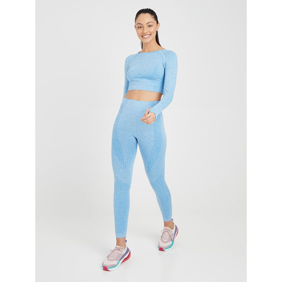 طقم رياضي ( بلوزة + ليقنز ) من ستايلي-sports-women-clothing-trackpantsandtracksuits-image-1