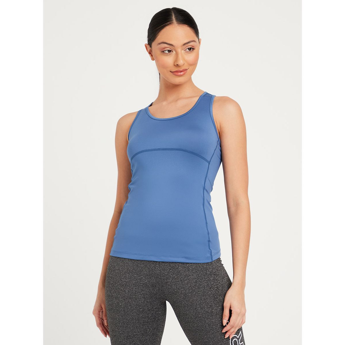 بلوزة رياضية مزينة بدرزات من ستايلي-sports-women-clothing-tshirtsandvests-image-1