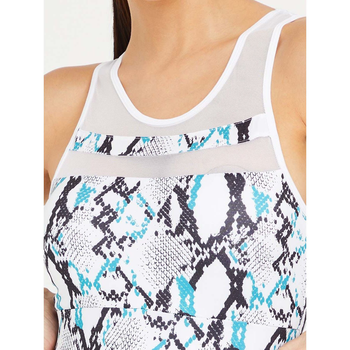 طقم من 3 ( صدرية رياضية + تيشيرت + ليقنز ) من ستايلي-sports-women-clothing-trackpantsandtracksuits-image-4
