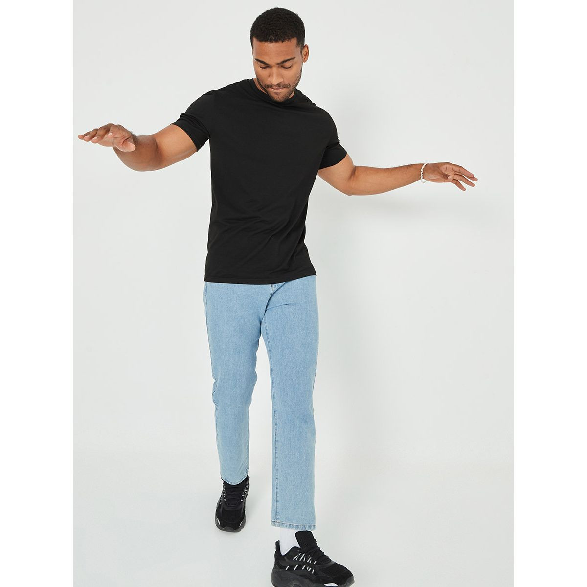 Styli Short Sleeves Black Rose Graphic Print Slim Fit T-shirt-men-clothing-tshirtsandpolos-tshirts-image-2