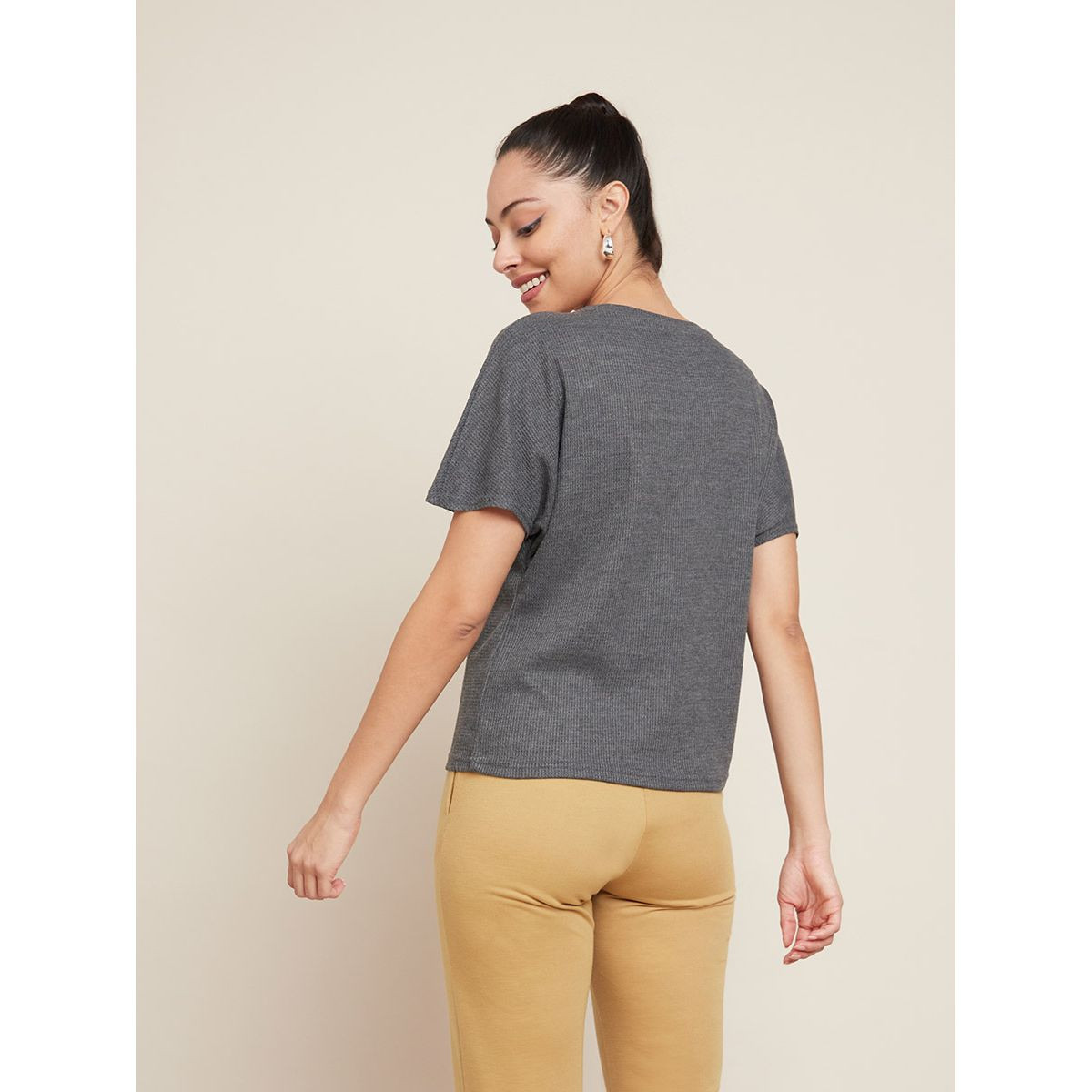 تيشيرت باكمام قصيرة من ستايلي-women-clothing-tshirts-image-5