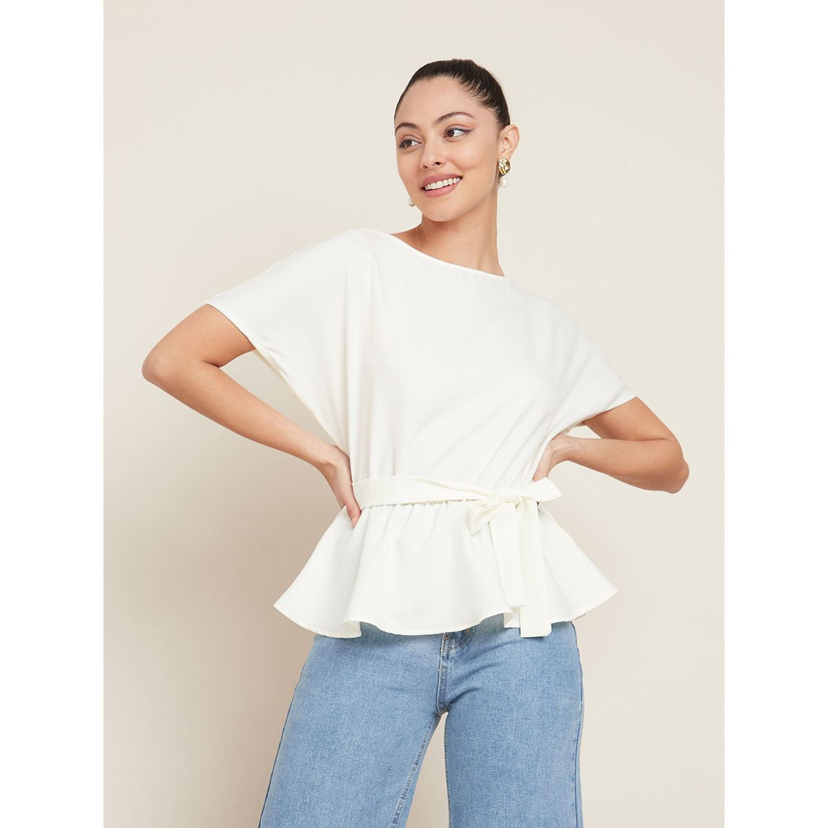 بلوزة باكمام قصيرة من ستايلي-women-clothing-shirtsandblouses-blouses-image-1