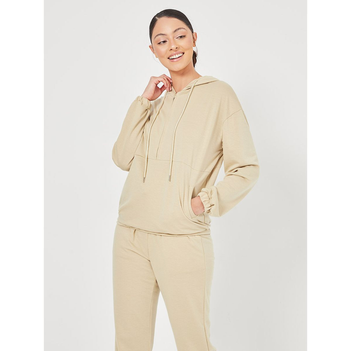 طقم من ( هودي + جوغر ) من ستايلي-women-clothing-nightwear-pyjamas-longsets-image-2