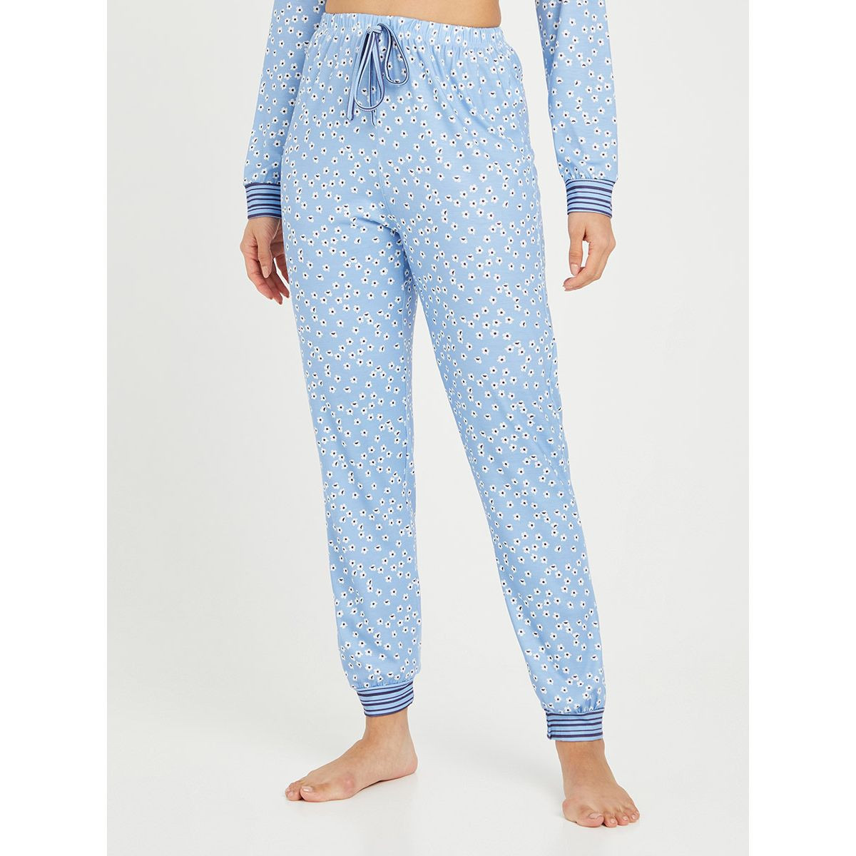 طقم بيجاما من ( بلوزة + بنطال ) من ستايلي-women-clothing-nightwear-pyjamas-longsets-image-4