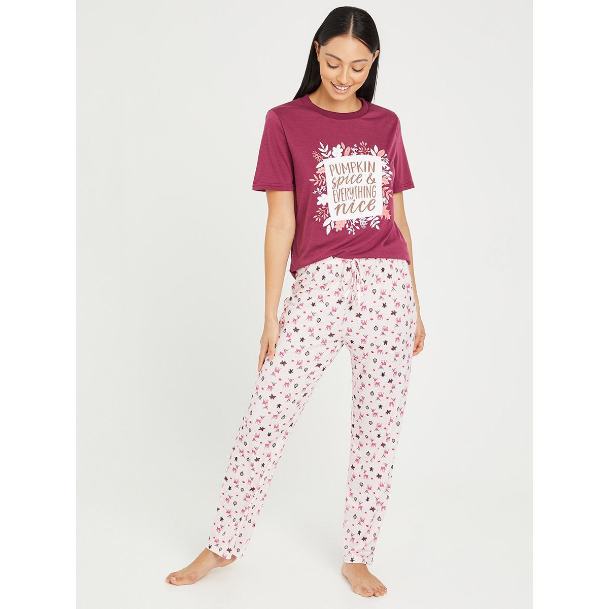 طقم بيجاما من ( تيشيرت + بنطال ) من ستايلي-women-clothing-nightwear-pyjamas-longsets-image-1