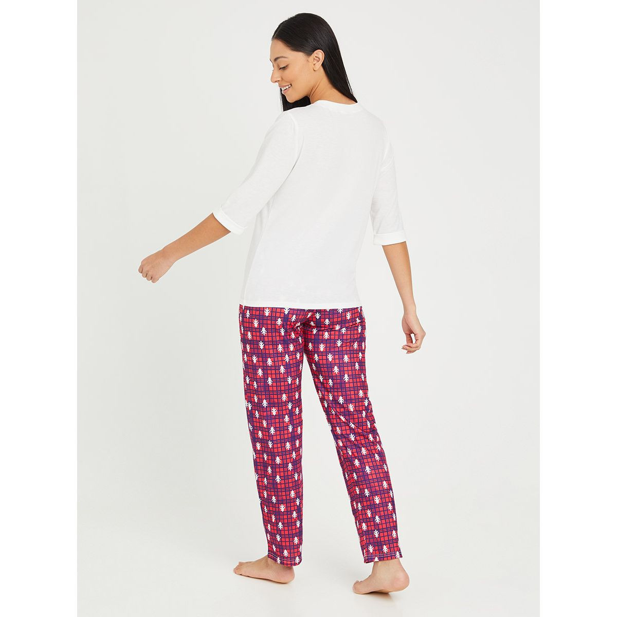 طقم بيجاما من ( تيشيرت + بنطال ) من ستايلي-women-clothing-nightwear-pyjamas-longsets-image-5