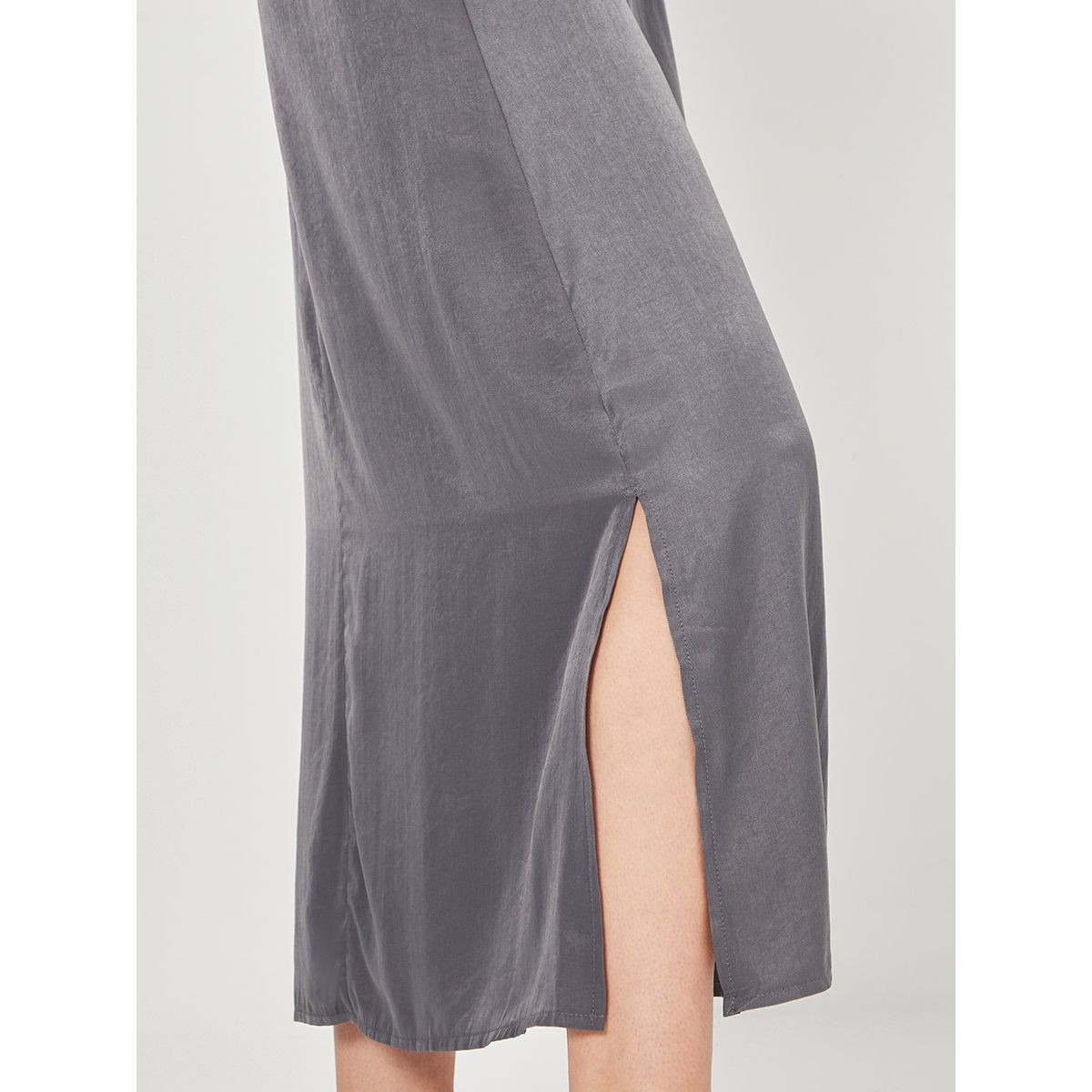 Styli 3/4 Sleeves V Neck Lace Trim Maxi Nightdress with Side Split-women-clothing-nightwear-nighties-image-4