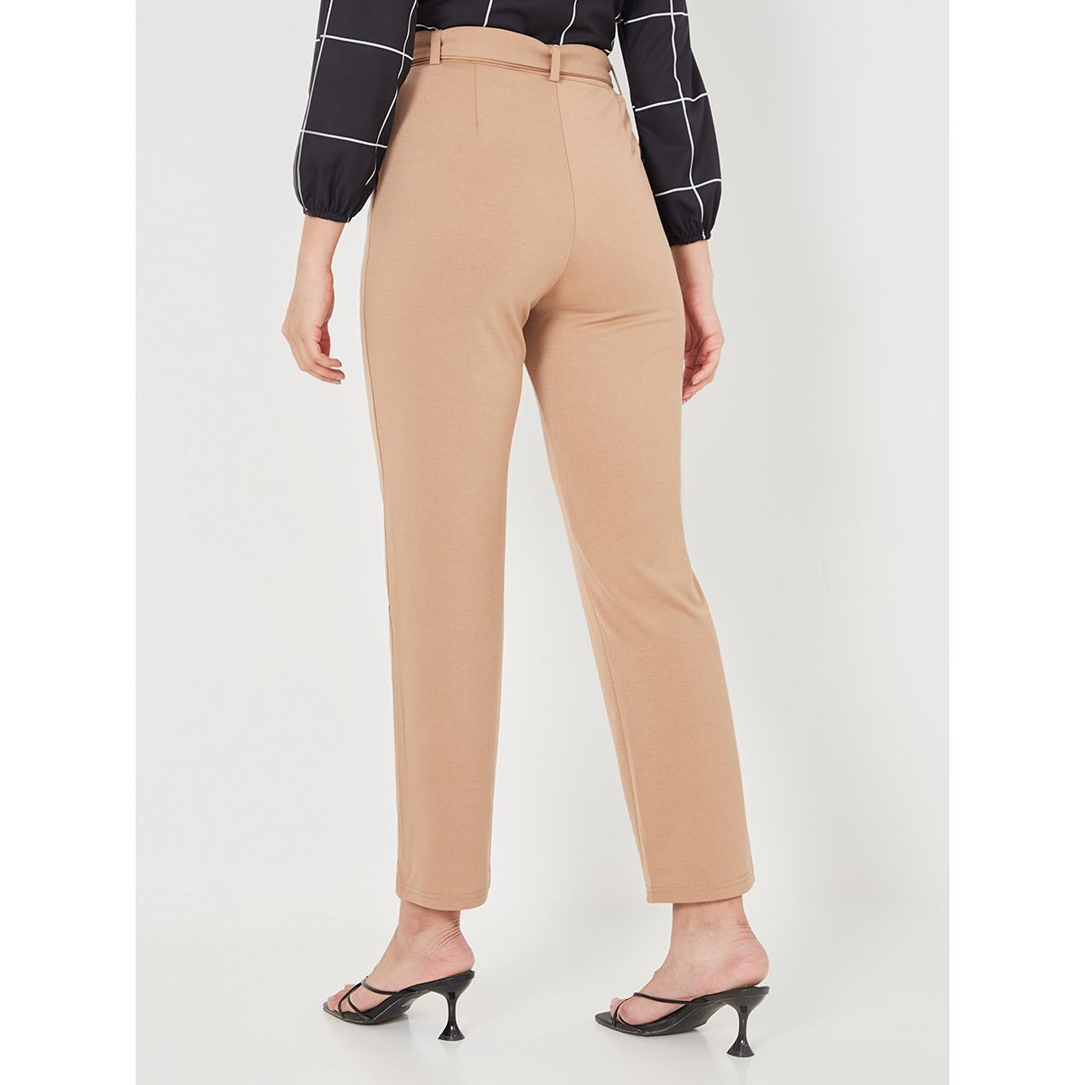 بنطال بقصة سليم فت وجيوب-women-clothing-bottoms-trousers-image-3